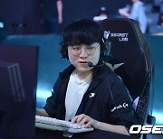 ’북벌’ 성공한 DK, T1 꺾고 6년 연속 롤드컵 진출…LCK 3번 시드(종합) [롤드컵 선발전]