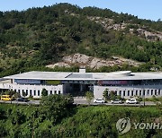 목포문학상 지역작가발굴 본상에 홍파랑씨