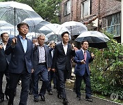 온수동 재건축대상지 현장 방문한 오세훈 서울시장