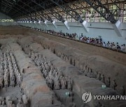 진시황의 불로초는 수은?…신간 '기묘한 밤'