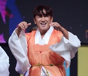 신화 이민우, ‘아이돌 최초 할아버지’ 인증