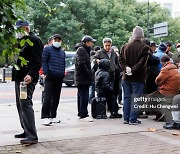 중국, 남성 63세, 여성 55~58세로 정년 연장…고령화에 70년 만에 손질