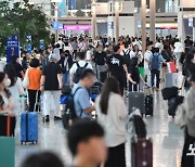 여행객들로 붐비는 인천국제공항