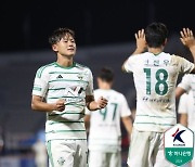 '손준호 여파' 수원FC, 이승우에 골 허용하고 전북전 대패…'린가드 동점골' FC서울도 패