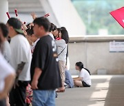 '프로야구 천만 관중엔 저도 있어요'