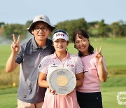 노승희, KLPGA 투어 읏맨 오픈 역전 우승