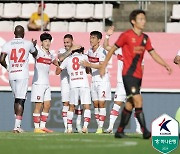 K리그2 부천, 경남 4-1로 꺾고 3경기 무패…부산, 전남에 극적 역전승