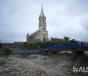 체코, 폭풍 보리스가 몰고온 폭우로 극심한 홍수…대규모 대피(종합)