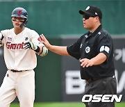 2타점 윤동희, 분위기 바꾼 2루타 [사진]