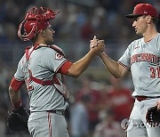 Reds Twins Baseball