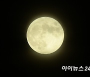 [내일날씨] 무더위 속 소나기…전국 보름달 뜨는 시간은?