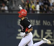 40-40 도전은 아직 끝나지 않았다…KIA 김도영, KT 벤자민 상대 36호포 ‘쾅!’