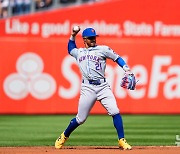 NL MVP, 오타니로 기우나…린도어, 허리 통증으로 또 교체