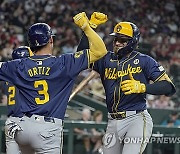 Brewers Diamondbacks Baseball