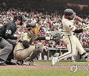 Padres Giants Baseball