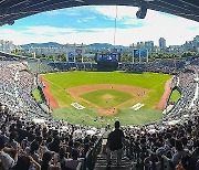 프로야구 천만 관중 돌파