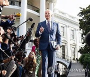 USA BIDEN TRUMP