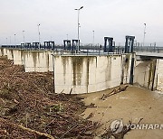 epaselect POLAND FLOODS