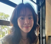 한지민, 이 얼굴이 40대? 10살 연하 '♥최정훈' 반할 동안 미모