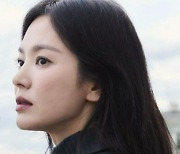 송혜교 시간만 거꾸로 흐르나…'올인' 시절 떠오르는 방부제 미모