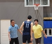 [타이페이로 간 BASKETKOREA] 김승기 감독이 지목한 ‘히든 카드 김민욱’, 그리고 ‘원 포인트 레슨’