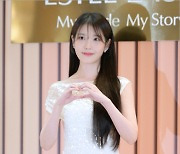 '데뷔 16주년' 아이유, 2억 2500만 원 기부…"좋은 선물되길"