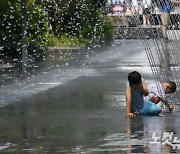 추석까지 이어진 '역대급 폭염'…정신건강에 어떤 영향 줄까