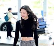 문가영 출국, '미소와 함께' [사진]