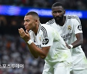 '음바페 공식전 3G 연속골' 레알 마드리드, UCL 첫 판서 슈투트가르트에 3-1 완승