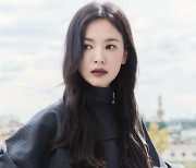 '42세' 송혜교, 밀라노 홀린 여신 비주얼…김혜수도 '좋아요' 꾹