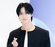 [포토] 샤이니 태민, '달달 하트'