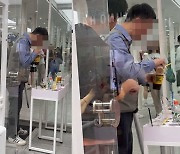 매장 입구 보관한 남의 음료를 '벌컥벌컥'…"한국 명동이라고?"