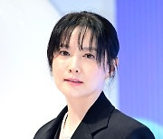 이영애, '눈빛으로 말해요' [사진]