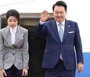 윤 대통령, 체코 공식 방문차 출국…한동훈 대표 환송