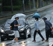 광주·전남 호우특보, 시간당 30㎜ 강한 비 내려… 침수 사고 유의