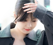 [T포토] 김다미 '바람아, 불지마'