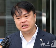 블랙리스트 작성 전공의 면회 마친 임현택 회장