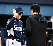 이승엽 감독, '곽빈, 다승 공동 1위 축하해' [사진]