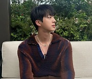 방탄소년단 진, 구찌쇼 참석한 '美의 남신'..전 세계 열광