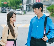 '엄친아' 측 "정해인♥정소민, 드디어 1일차 연인…쌍방 로맨스 기대해 달라"