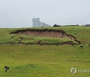 기록적 물폭탄에 '폭삭'…세계유산 가야고분 일부 붕괴