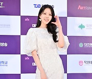 [MD포토] 김지성, '사랑스러운 볼하트'