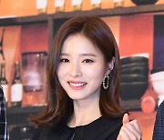 [단독] 신세경, '휴민트'로 돌아온다..10년 만에 스크린 컴백