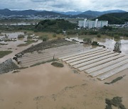 尹 “남부지방 호우 피해복구 최선 다해달라”