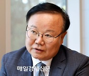 김재원“ ‘이견만 노출’, 수평적 당정 아냐…물밑 소통 안해 안타까워”[與 최고위원 릴레이 인터뷰]