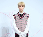 BTS 지민, ASEA 2025 1열에서 직관하고 싶은 아티스트 선정 ‘폭발적 인기’