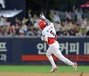 '38홈런-40도루' 김도영 가는 길이 곧 KBO 역사, 국내타자 최초 40-40 대기록 현실화 [광주 현장]