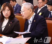 문체위 출석한 문체부 장차관