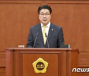 '여직원 성추행' 송활섭 대전시의원 불구속 송치