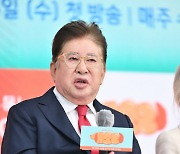 '개소리' 김용건 "7년 만의 드라마 출연, 그간 갈증 있었다"